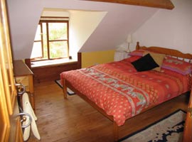 Gaer Cottage bedroom